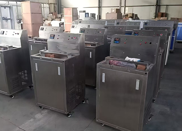 1-5KN微機(jī)控制電子拉力試驗(yàn)機(jī)(3).jpg